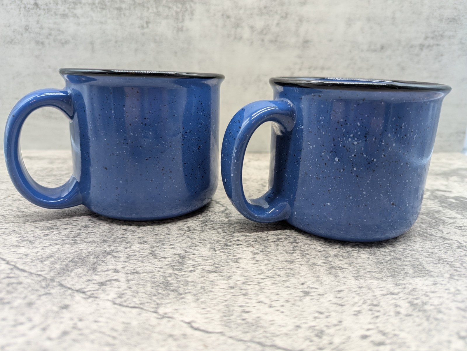 Marlboro Unlimited Blue Speckled Stoneware 16 oz Coffee Mugs set of 2