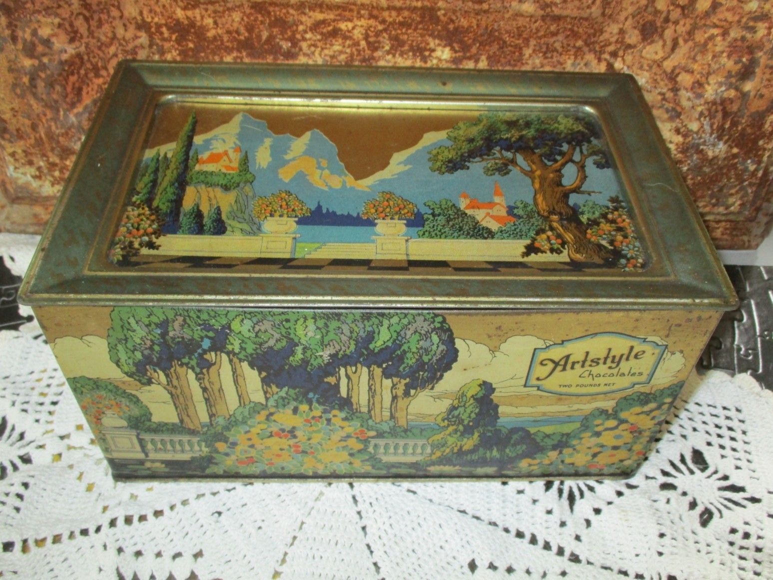 Large 2# Art Nouveau ARTSTYLE CHOCOLATE CANDY TIN Maxfield Parrish Style Deco