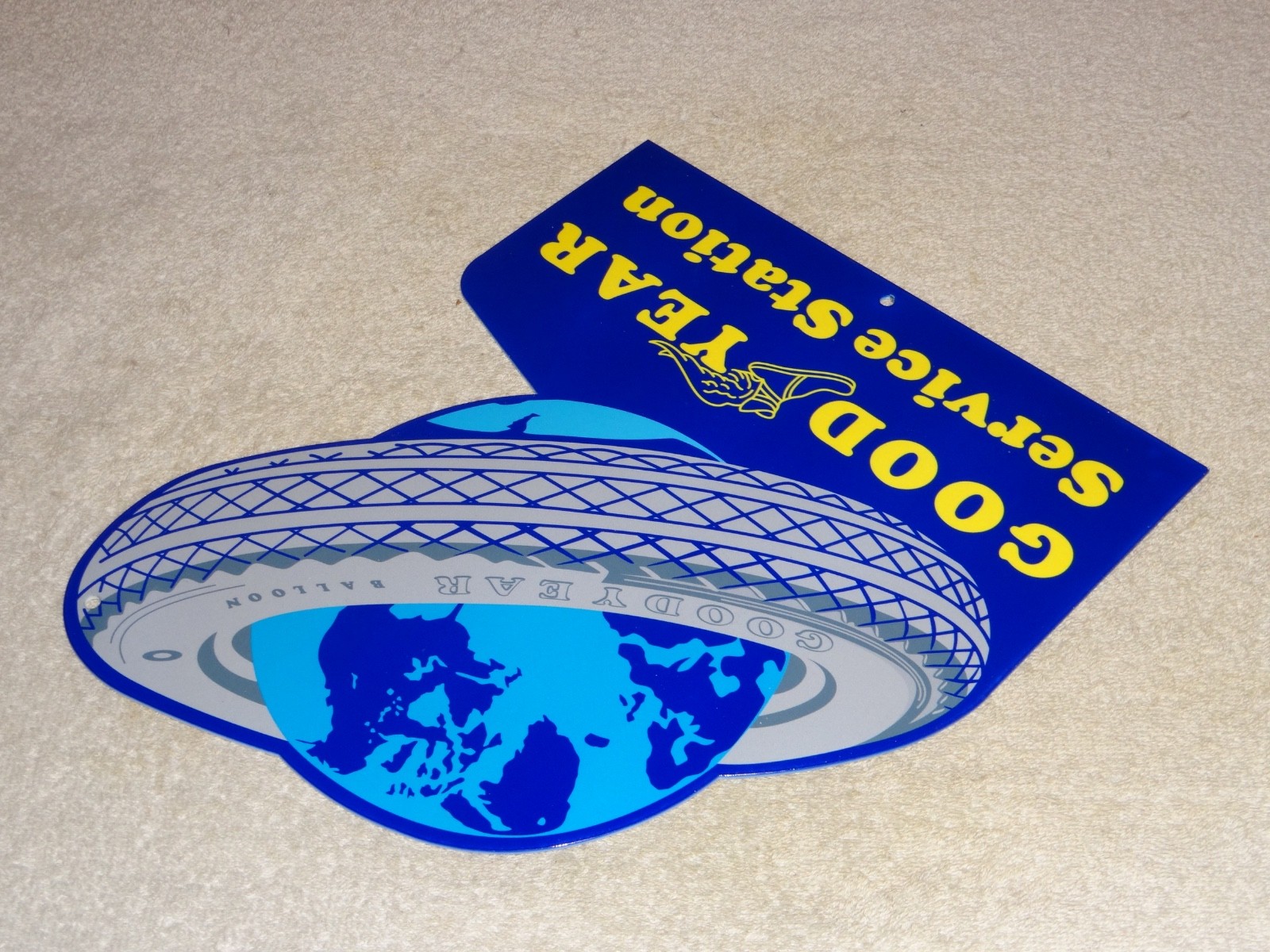 VINTAGE GOODYEAR SERVICE STATION TIRE AROUND WORLD 12″ ENAMEL METAL GAS OIL SIGN