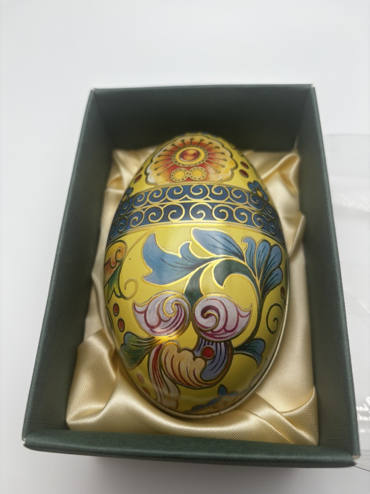 Faberge Collection Chambers Candy Co Tin Egg w Box Rare 4.5” X 2.75″ England
