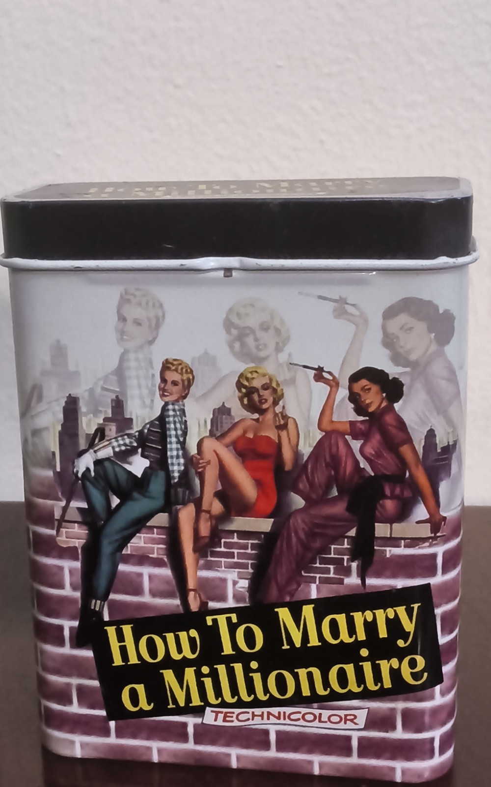 Caja Metal Coleccion Película Clásica How To Marry a Millionaire Marilyn Monroe