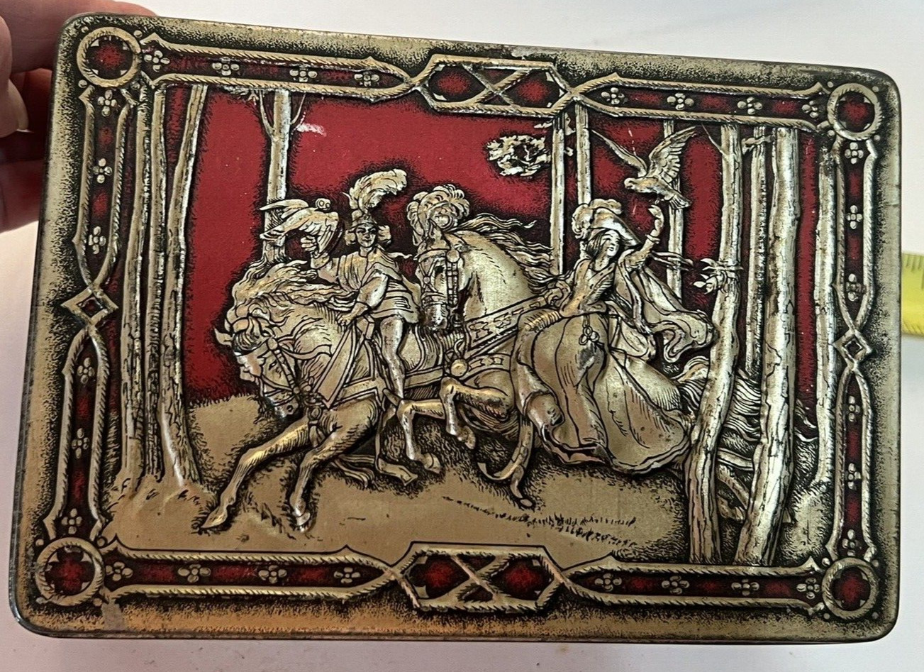 VTG CANDY TINS LOT OF 5 RILEY’S~CARL LARSSON~CAP*TIN CLOWN~DE LUXE~MEISTER
