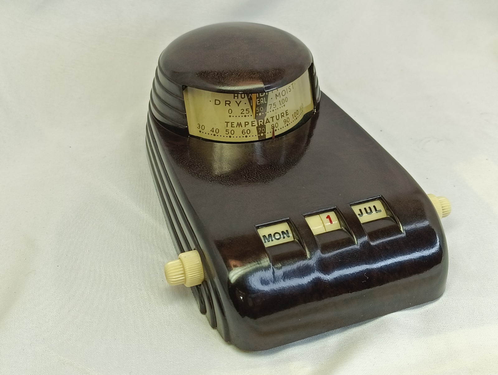 Art Deco 1940 Thermometer Hygrometer Combination Calendar