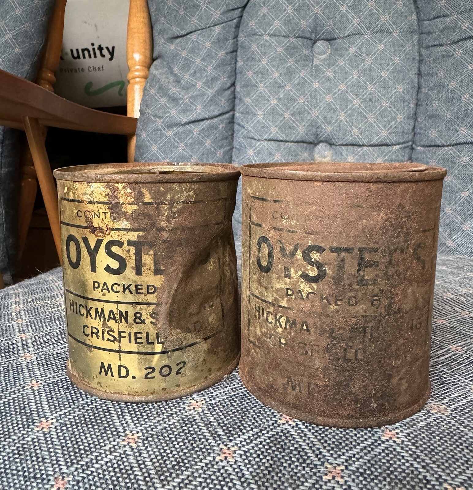 Pair Of Early Hickman & Sterling Oysters Crisfield MD 202 Oyster Tin Cans Pint