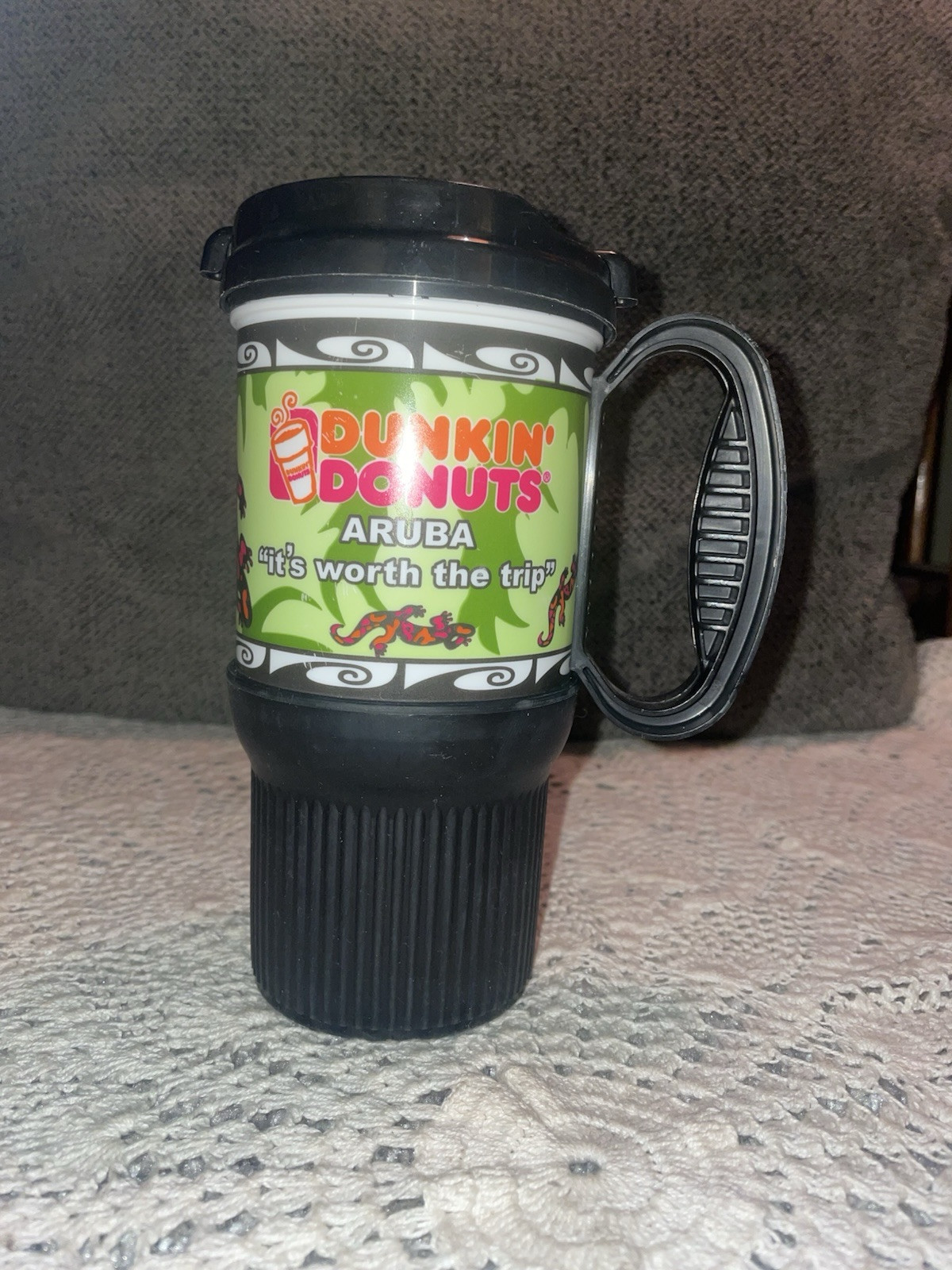 Vintage Dunkin Donuts Aruba “Worth The Trip” Gecko Travel Mug w/ Lid, Whirley