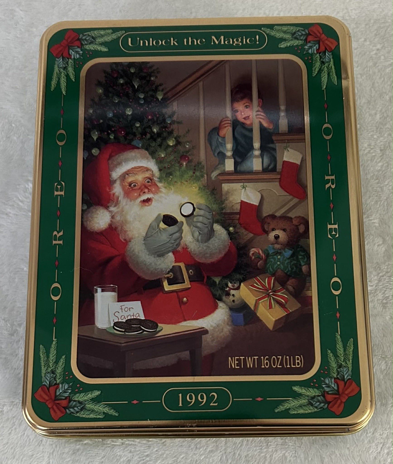 Vintage 1992 OREO Cookie Collectible Christmas Holiday Tin “Unlock the Magic”
