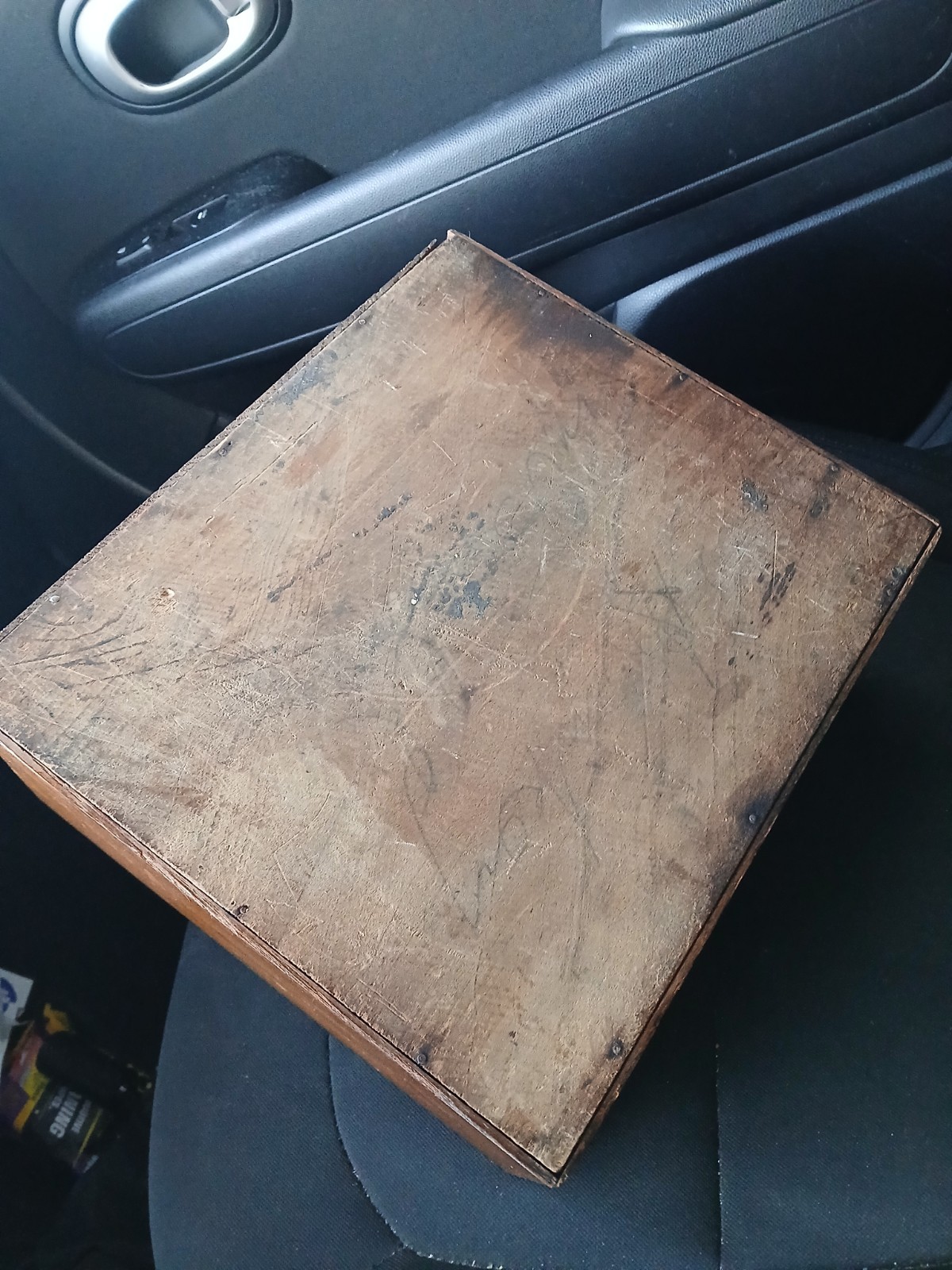 Vintage Aunt Lydia’s Button & Carpet Thread Advertising Wood Store Display Box