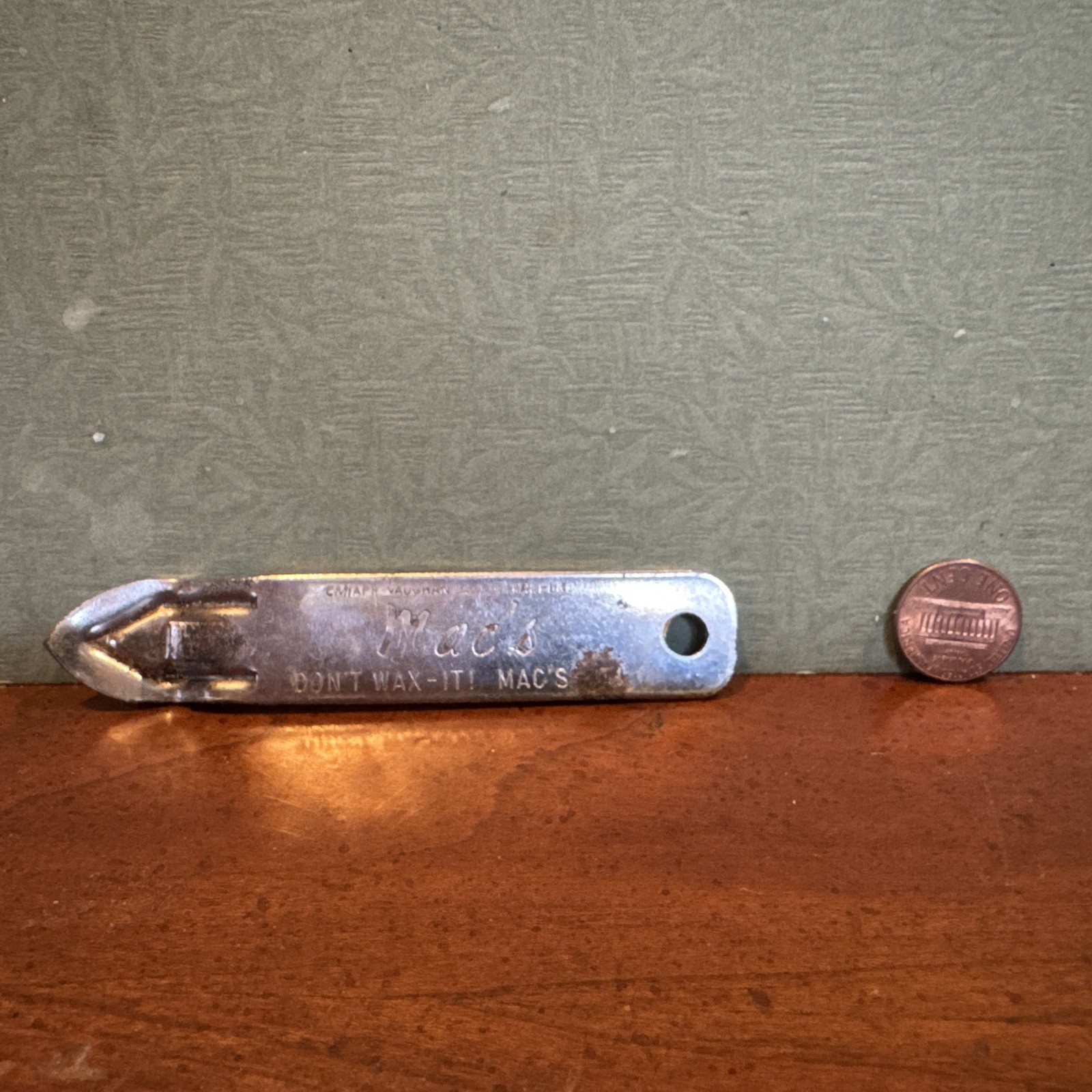 VTG 1950s MAC’S “Don’t Wax It, Mac’s It” Beer Bottle Can Opener Car Wax Advert