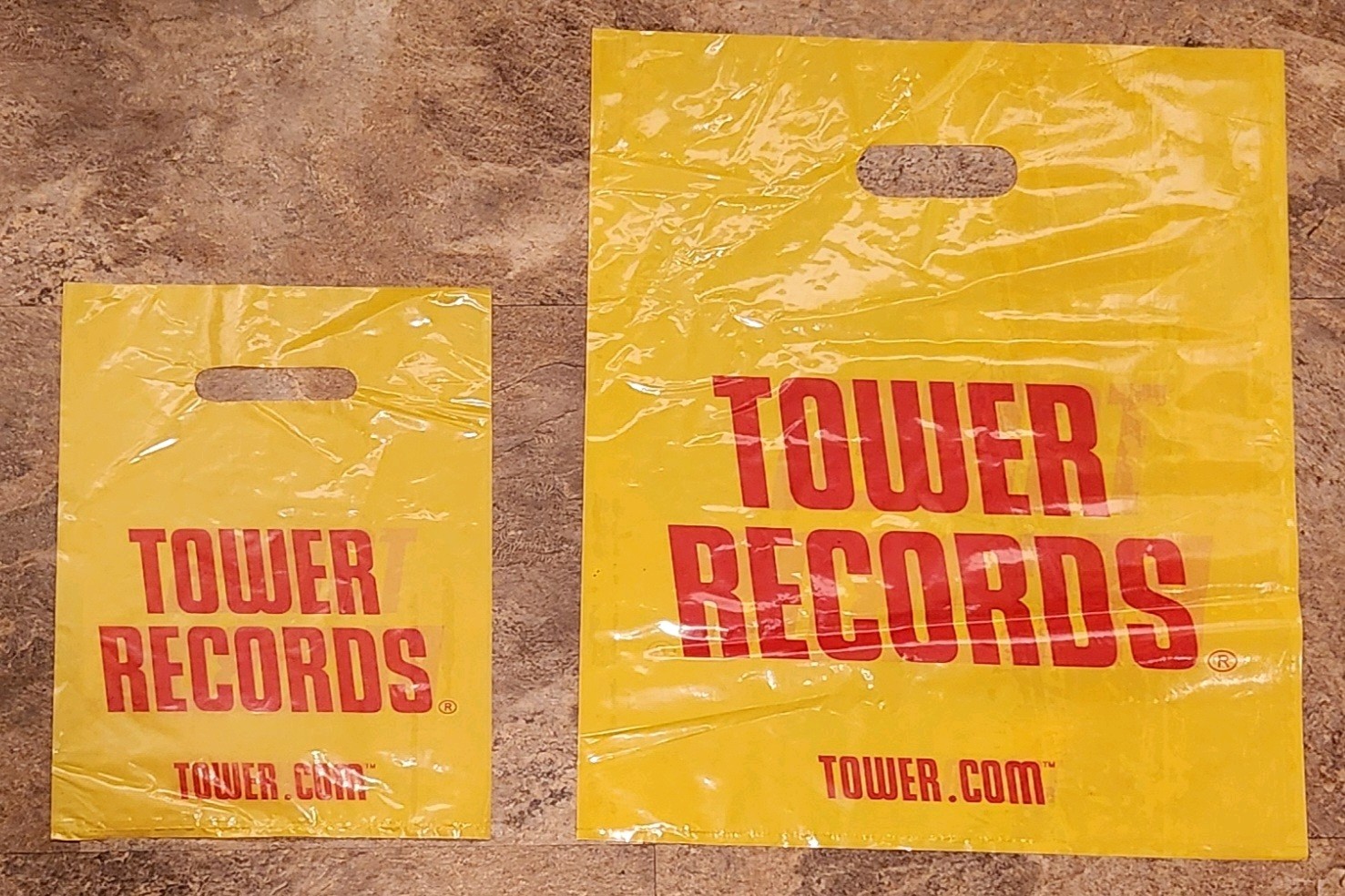 Rare Tower Records Collectible 15″ x 18″ & 9″ x 12″ Retail Shopping Bags – 1 ea