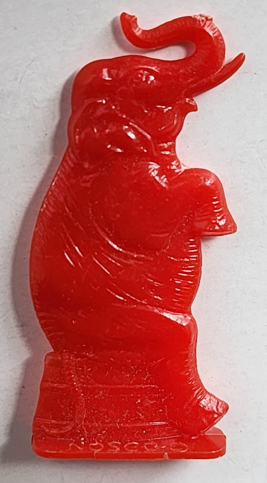 1948 Vintage Premium Cracker Jack Prize Toy Elephant Setting on Tub NOSCO