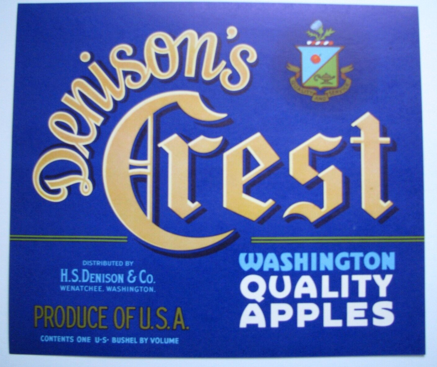 Original DENISON CREST apple crate label H.S. Denison Wenatchee WA thistle lamp