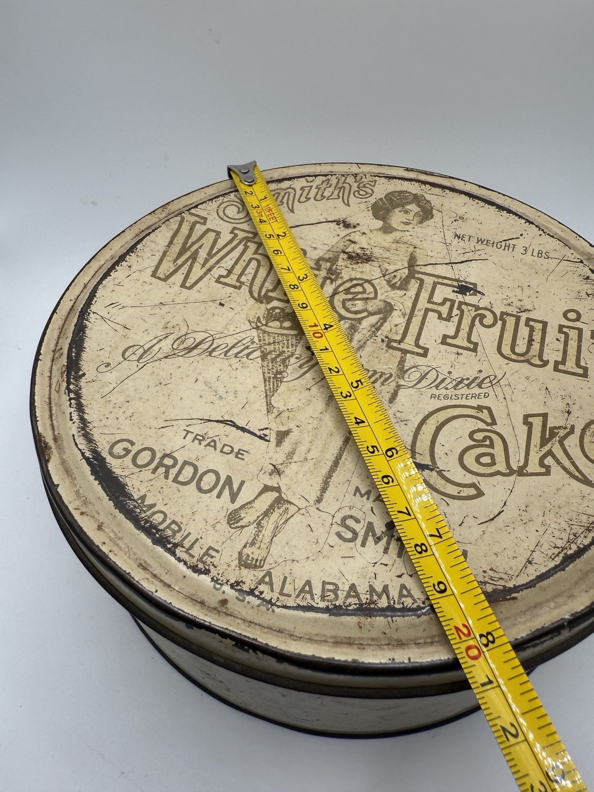 Antique Smith’s White Fruit Cake Tin Gordon Smith Mobile Alabama Advertising Can