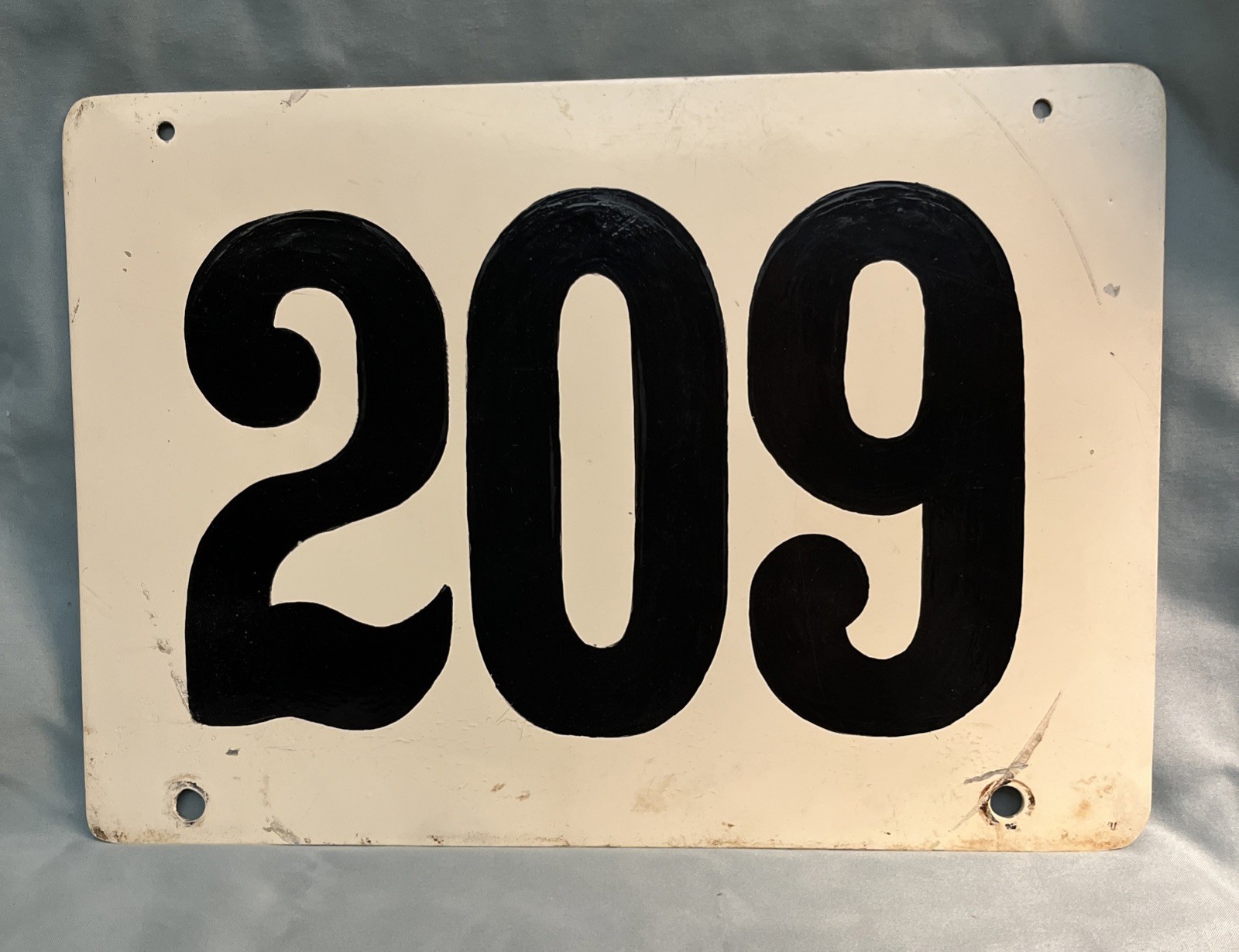 Vintage 2 Sided Sign – Metal Painted – 209 Off White Black Numbers T259