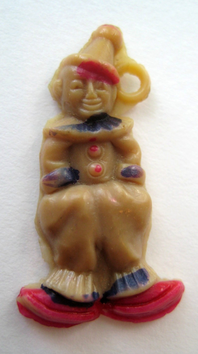 1940’s VINTAGE Celluloid CIRCUS CLOWN Cracker Jack Toy Prize Charm