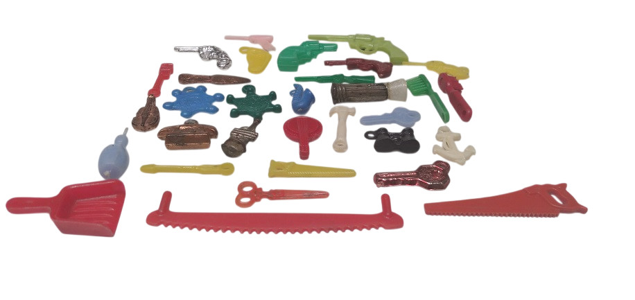 Lot of 30 Mid Century Vintage CRACKER JACK Guns Tools Prizes / Gumball / Charms