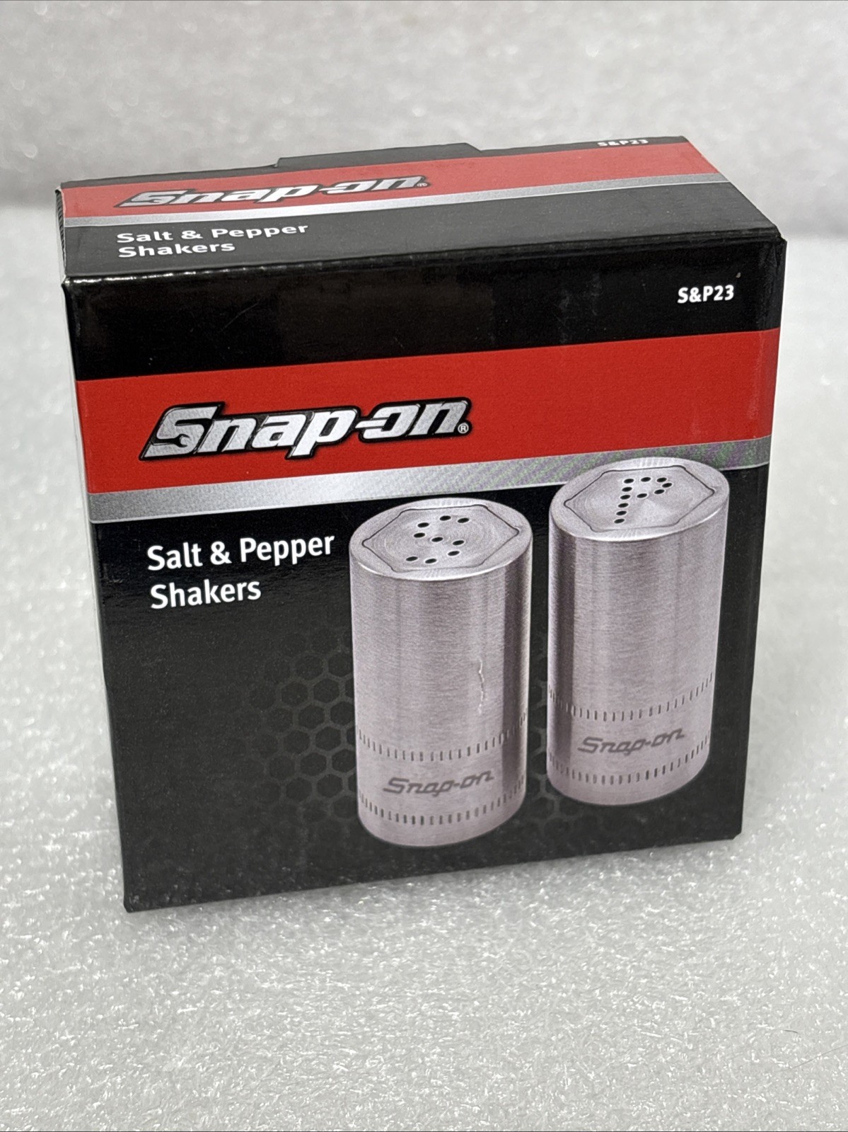 NEW Snap-On-Tools Salt & Pepper Shaker Set #S&P23