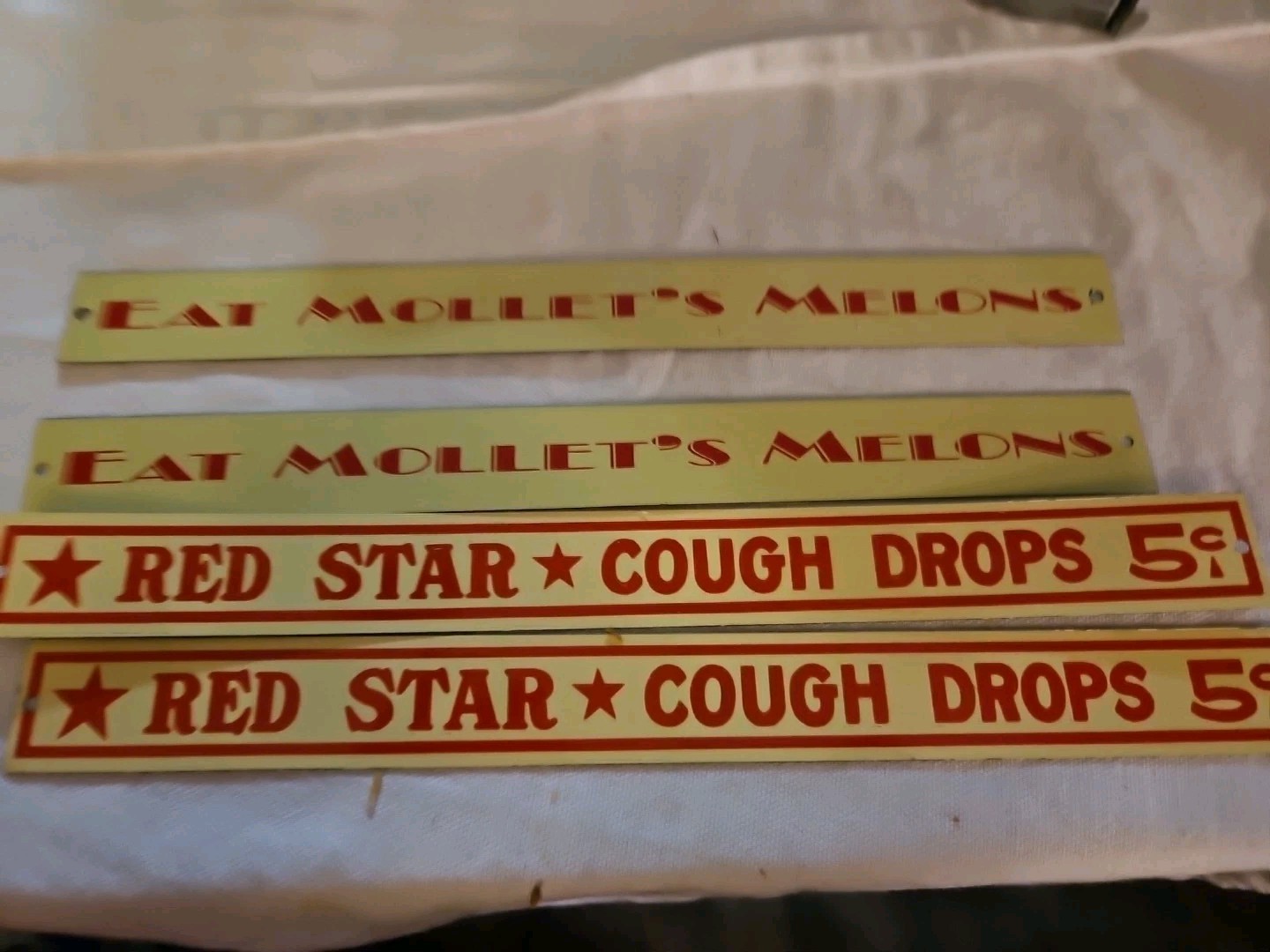 4 PAINTED METAL STRIP SHELF GROCERY STORE SIGNS Red Star Mollets Melons