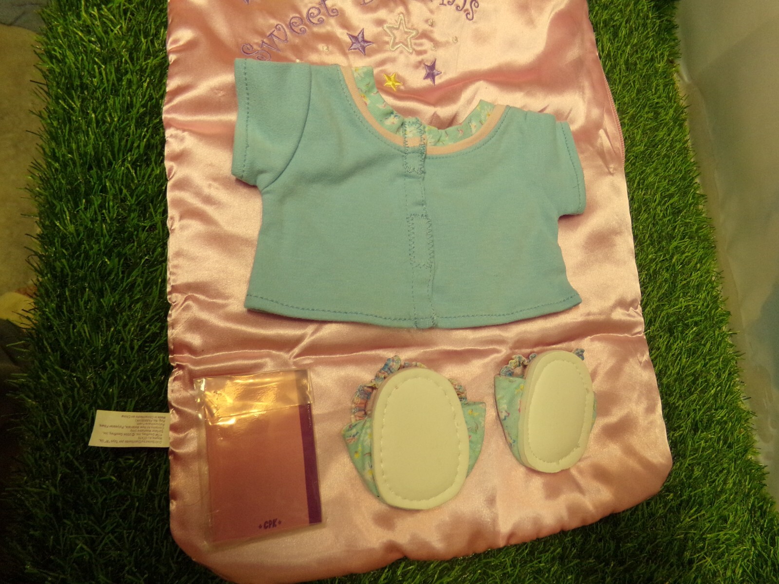 CABBAGE PATCH KID TRU DOLLS SHORT AND SHOES OUTFIT AS SEEN 01
