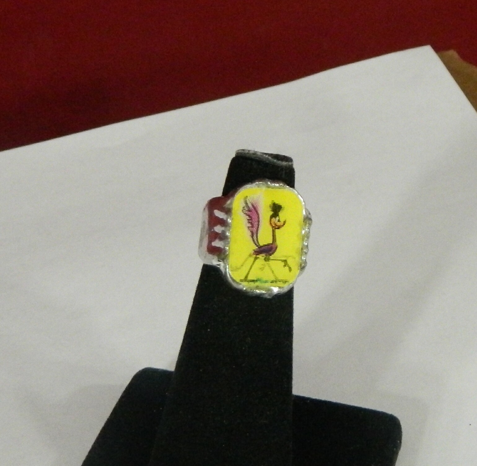 1970’s Vari-Vue Looney Tunes Roadrunner Flicker Ring Road Runner