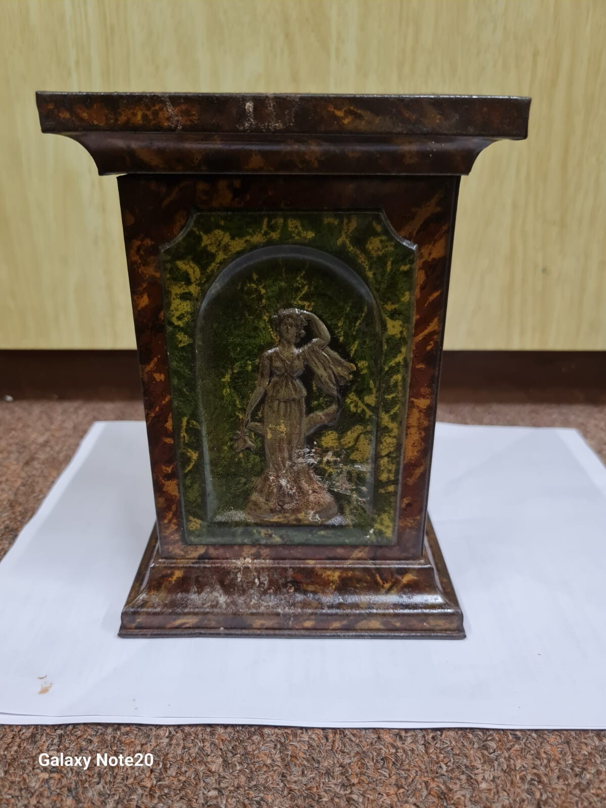 vintage antique very rare old huntley palmers tin box