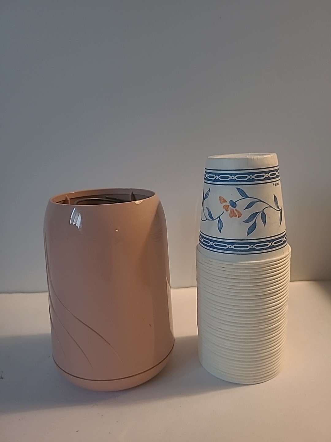 38 Orange/Blue Dixie Cups And Vintage Rubbermaid Dispenser Dusty Mauve