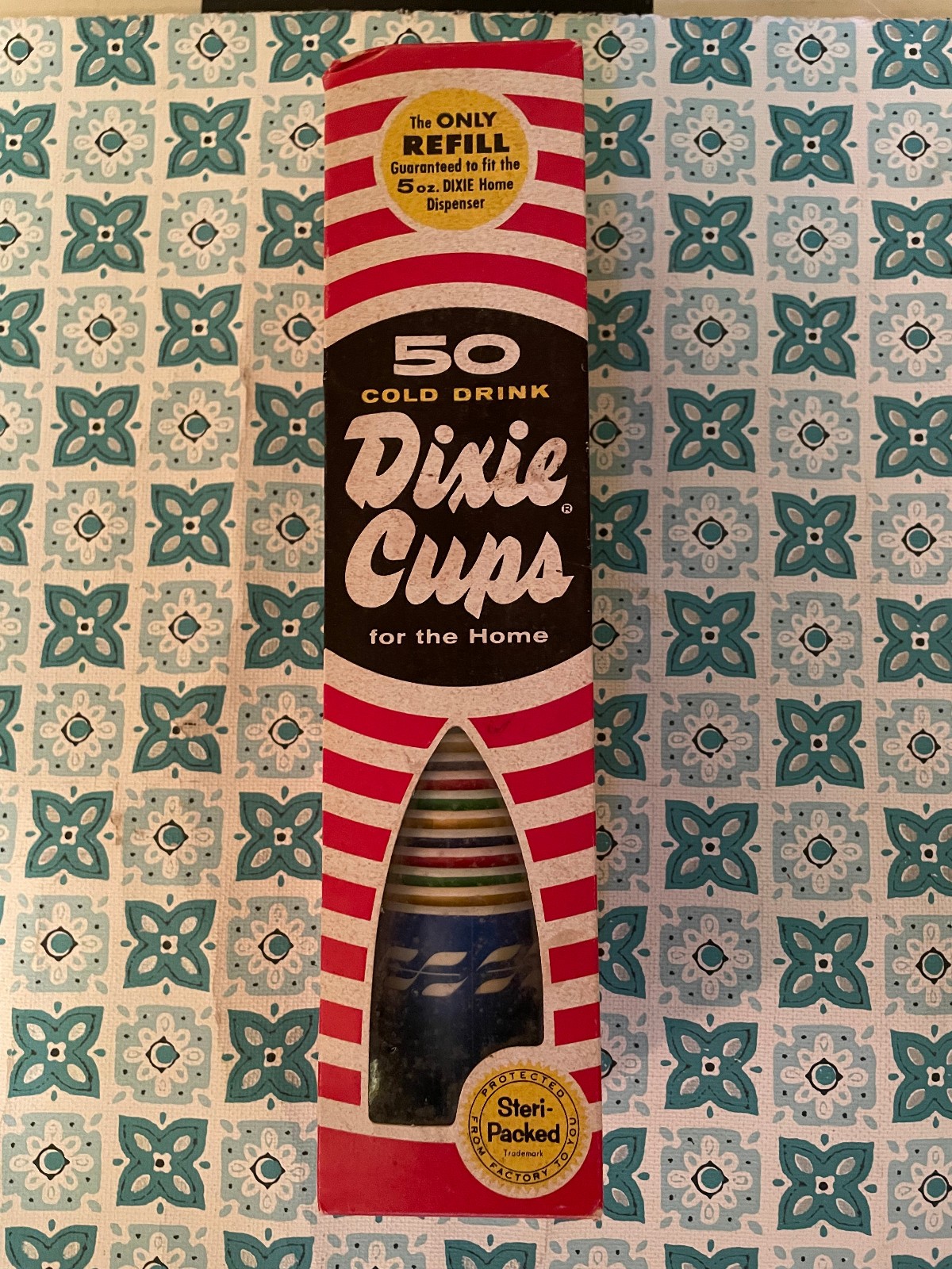 New in Original Sealed Box Vintage 50 Cold Drink Dixie Cups 5 Oz. Complete