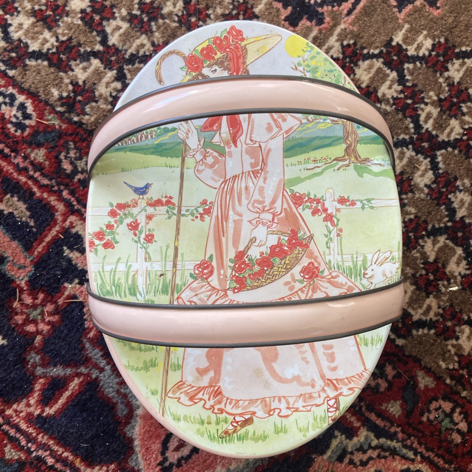 Vtg Valley Brook Farms Oval Cookie Tin w/ handles /lunch box Garden Lady roses