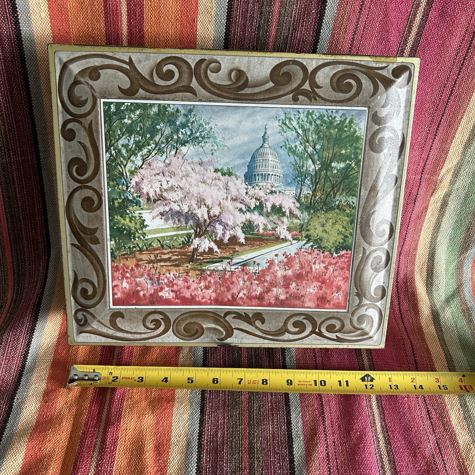 Vtg SUNSHINE BISCUITS Tin Capitol CHERRY BLOSSOMS Washington D.C. Hinged Lid