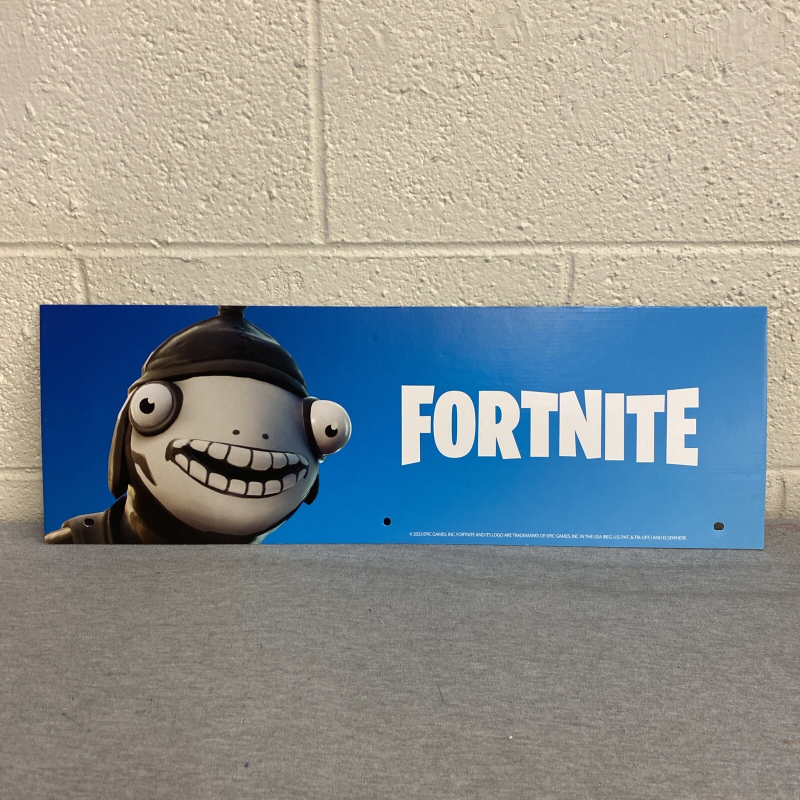Fortnite 2023 Spirit Halloween Cardboard End Cap Store Display Sign 24″x8″