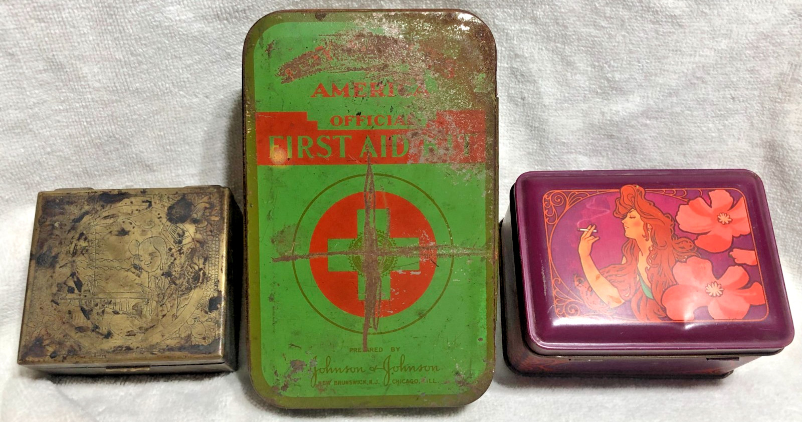 Set of 3 VTG Storage Tins. Perfect for beginner collection. Poor Cond.