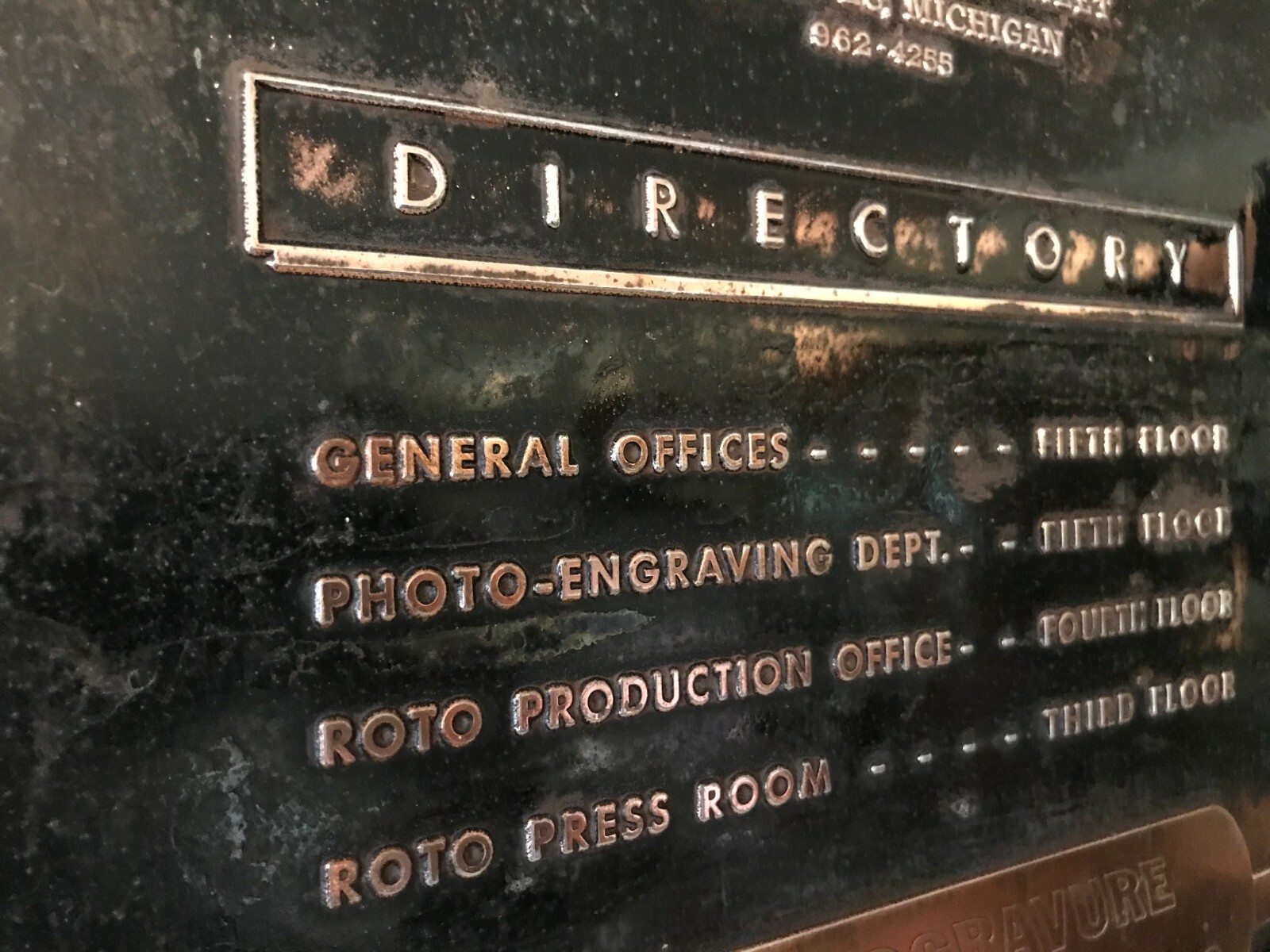 Rare Antique Detroit Gravure Corp. Cast brass Building Sign