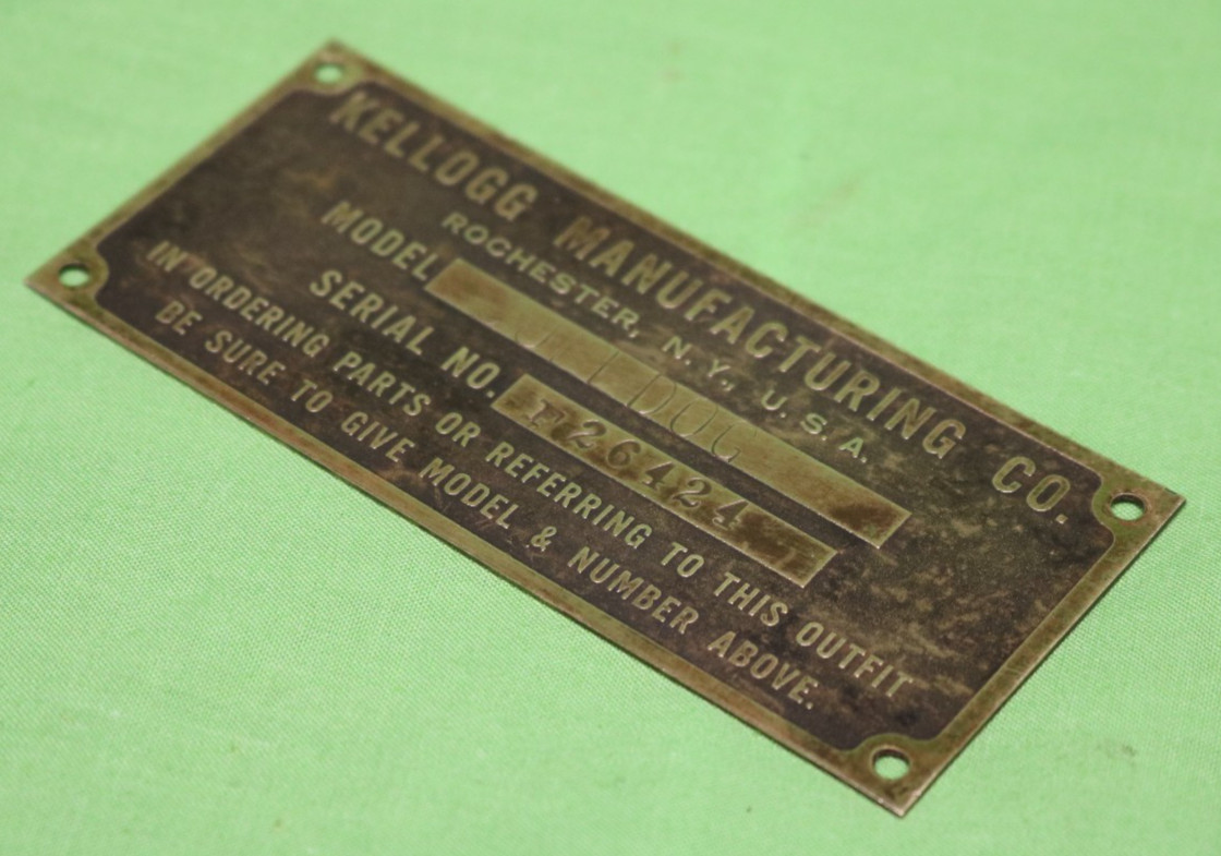 Vintage Brass Kellogg Manufacturing Bulldog Name Plate Badge Sign Air Compressor