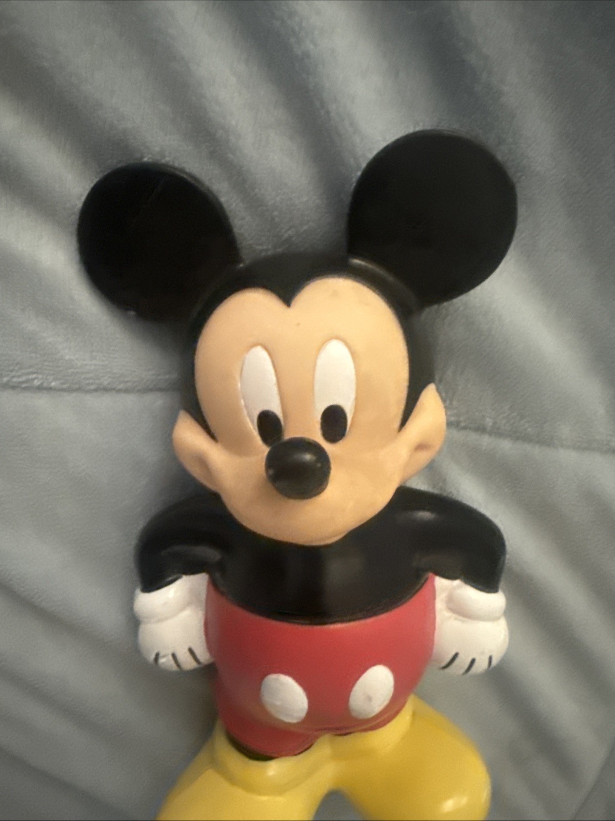 Disney Mickey Mouse Plastic Mug Red Black Yellow Vintage Figure – A