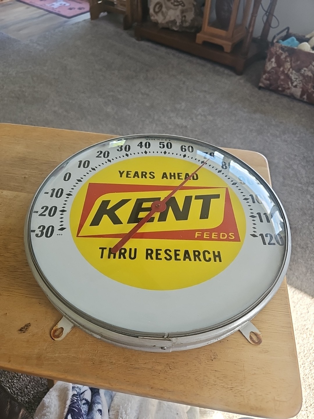 Vintage Iowa Made 70’s Kent Feeds 12” Metal & Glass Working Thermometer Nice!