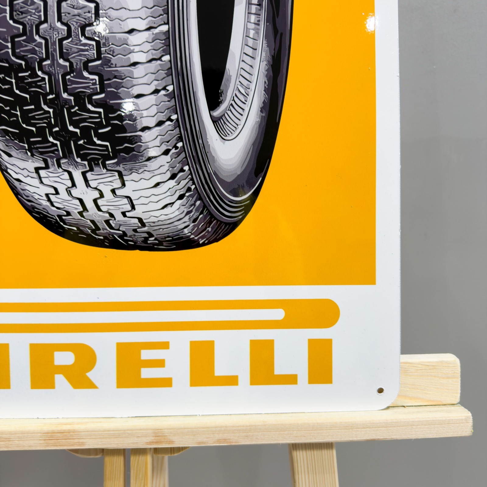 Pirelli Tyre Advertising Sign–Heavy Metal Garage Decor – 40×60 cm (15.7″ × 23)