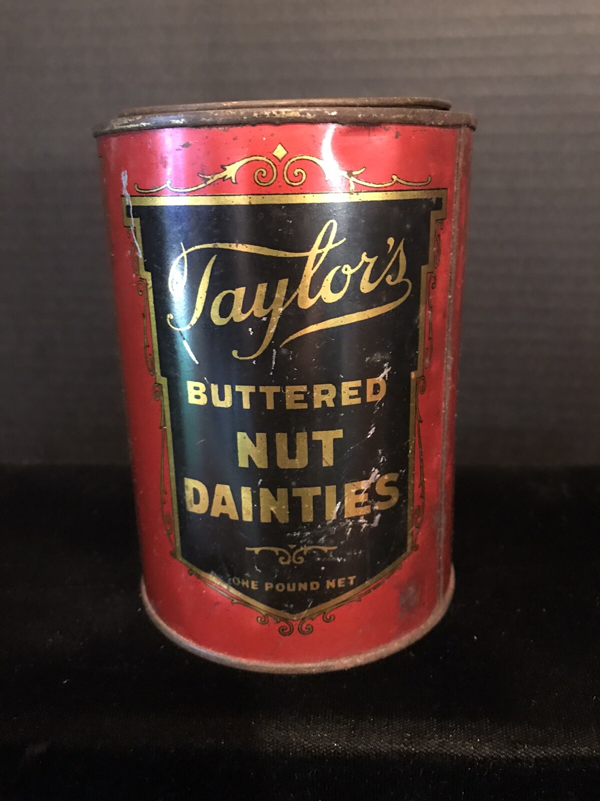 RARE VINTAGE TAYLORS BUTTERED NUT DAINTIES TIN- BROOKLYN NY