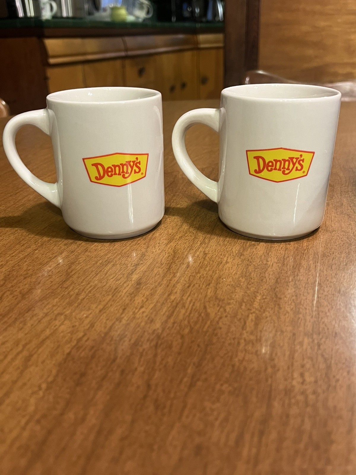 VINTAGE lot Denny’s Coffee Mug Heat Activated Christmas Santa Ornament/Reindeer