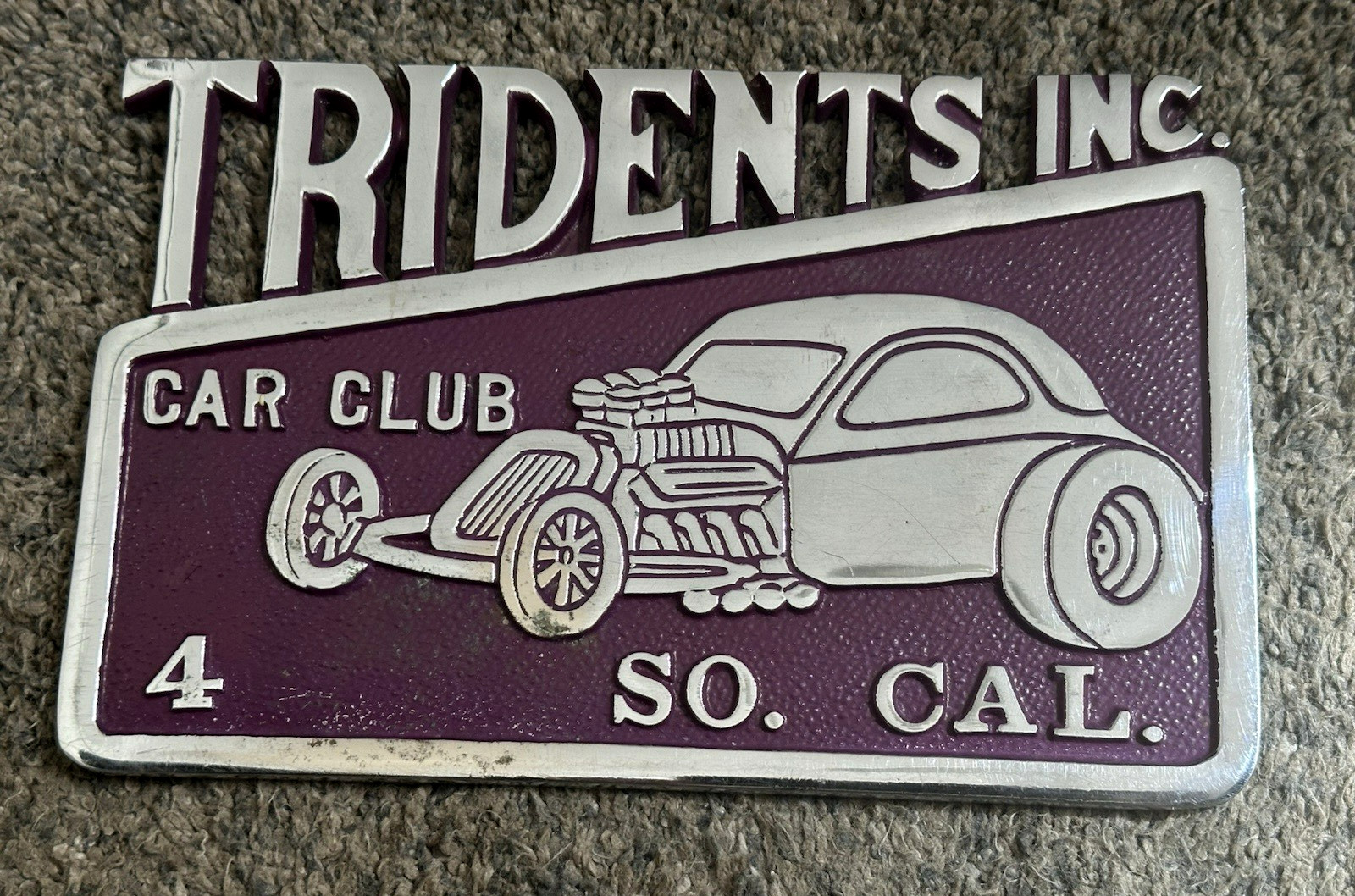 Original 1967 TRIDENTS Maywood, Ca CAR CLUB PLAQUE Koehler Foundry SoCal