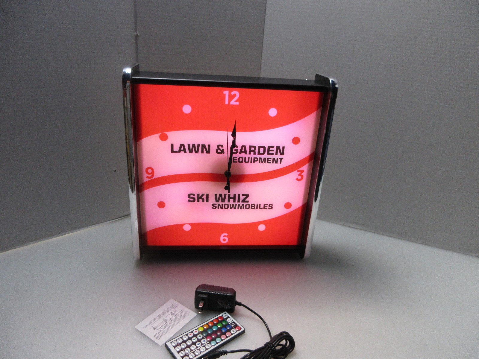 Massey Ferguson Lawn & Garden Ski Whiz LED light up Advertising wall clock