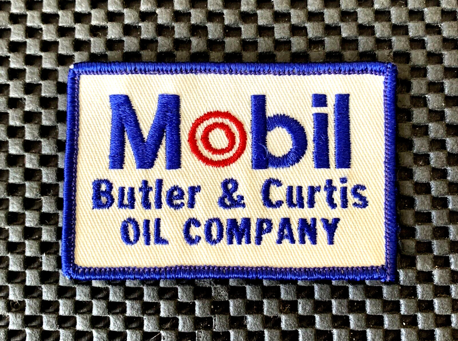 MOBIL BUTLER & CURTIS OIL COMPANY EMBROIDERED SEW ON ONLY PATCH 3 1/2″ x 2 1/4″