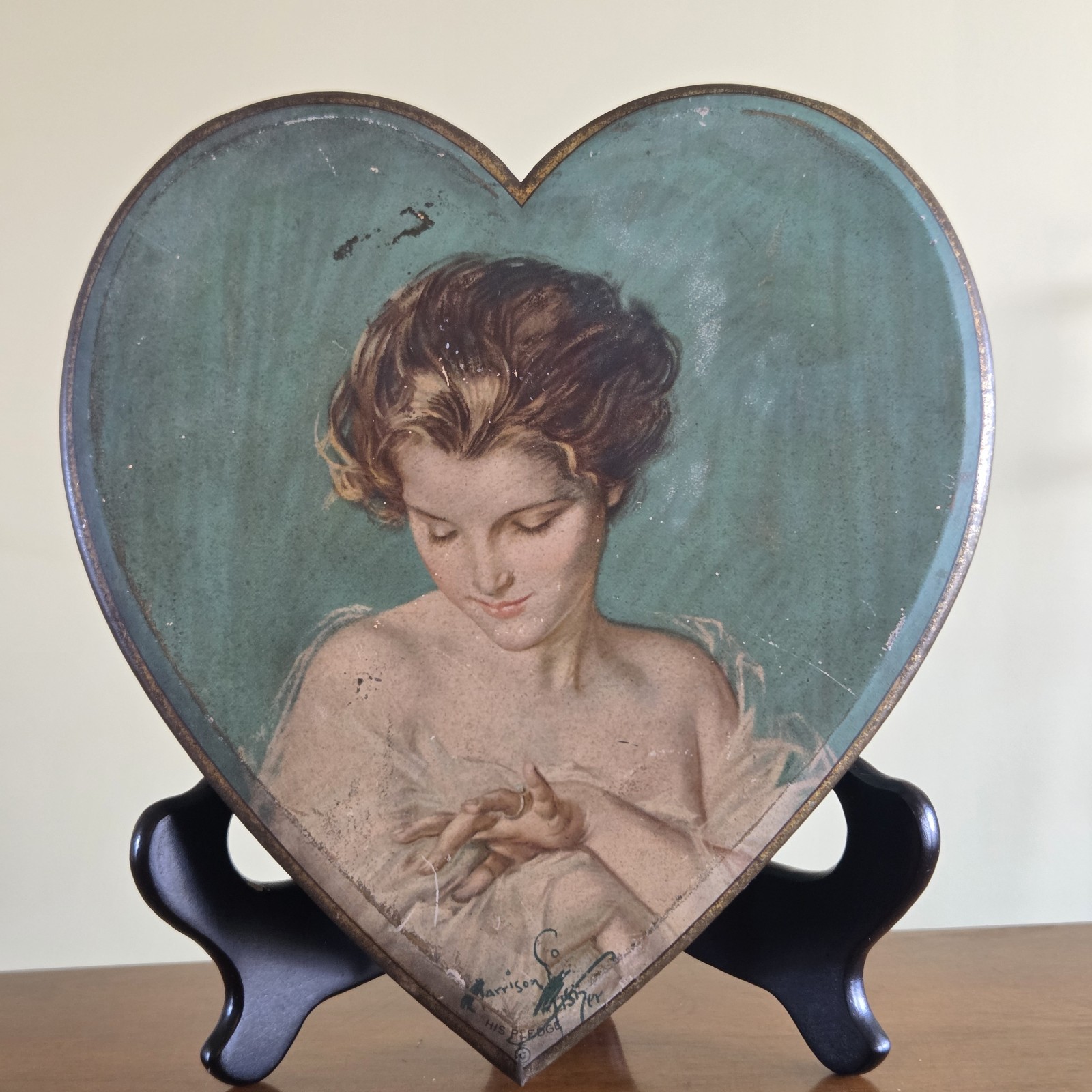 Vtg Harrison Fisher Tindeco Hinged Lid Heart Shaped Metal Tin “His Pledge” 8.5″