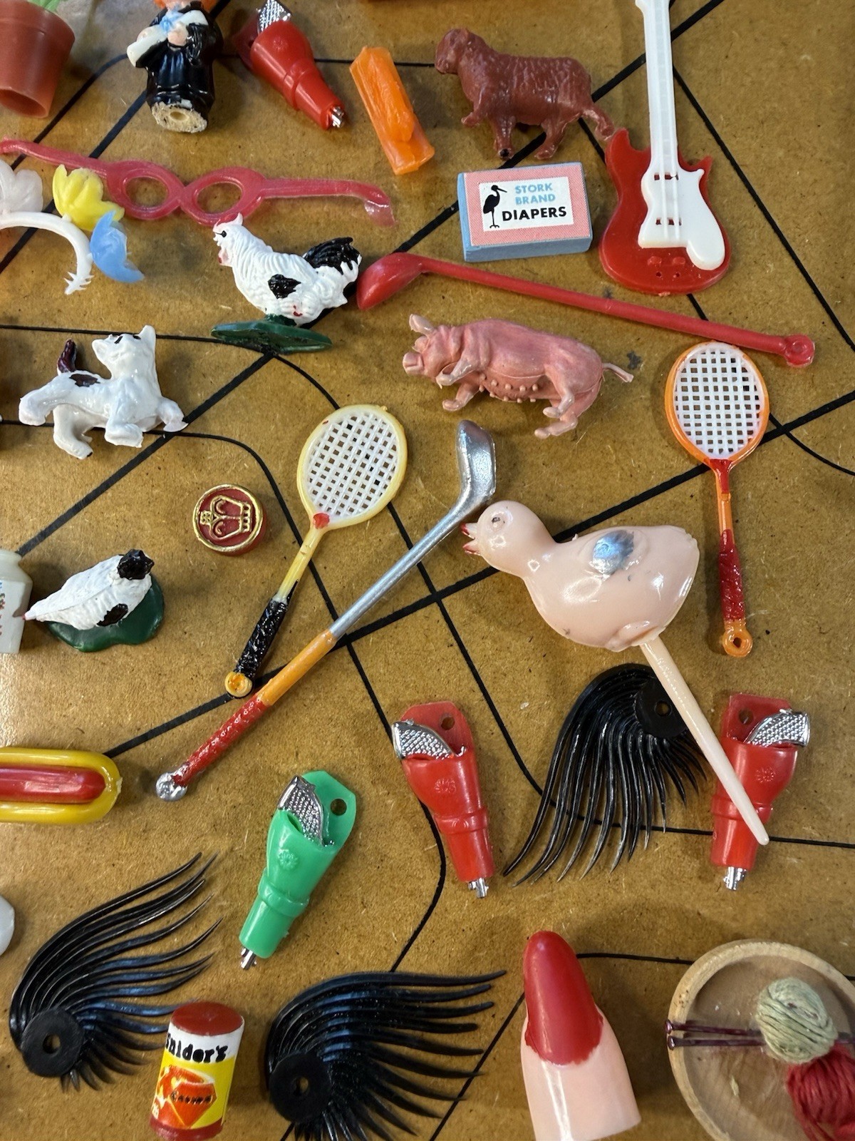 Huge LOT Vintage miniature toys charms prizes Cracker Jack Gumball Machine