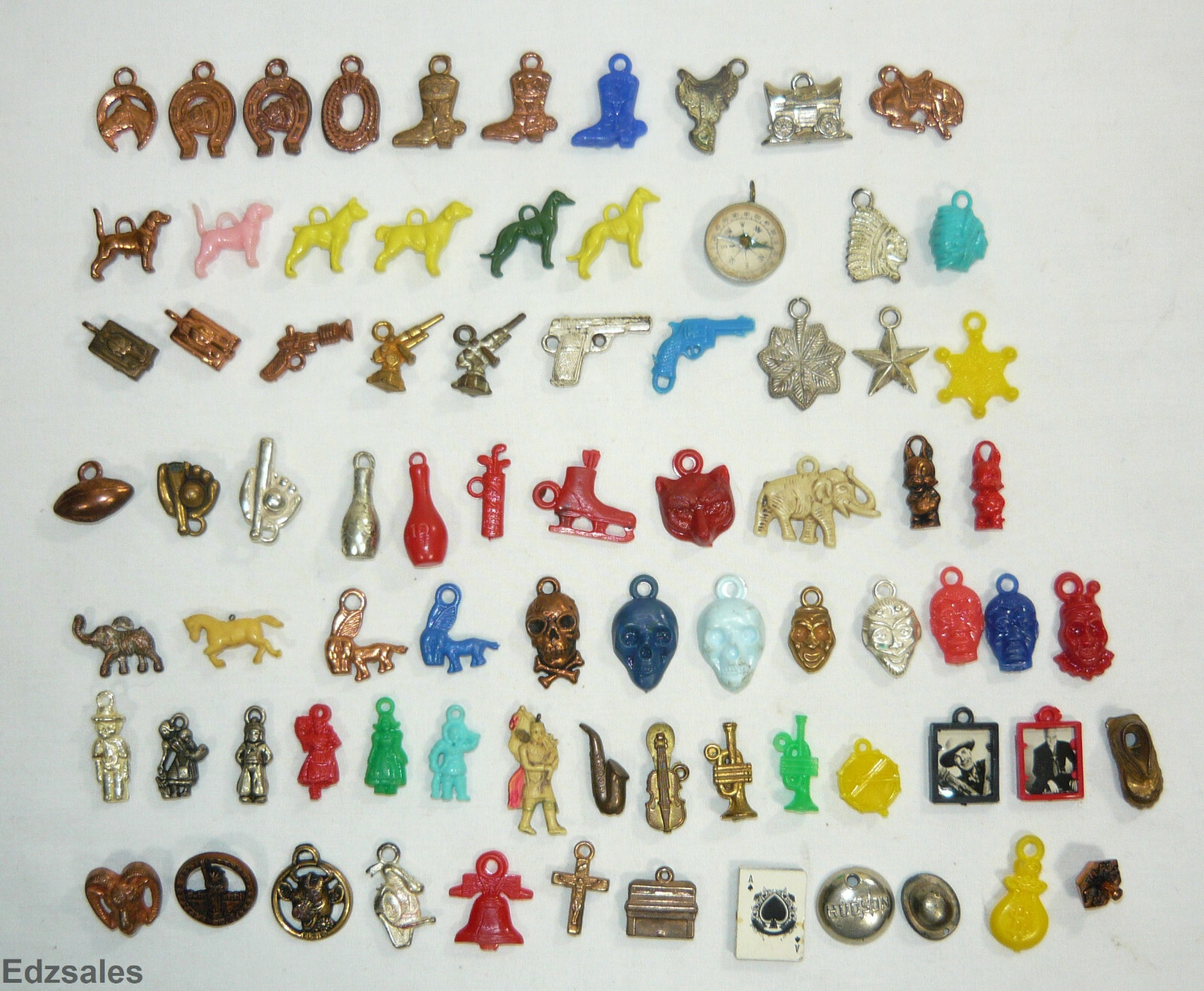 70+ Vintage Charms Cracker Jack Gumball Machine Cereal Metal Plastic Premiums