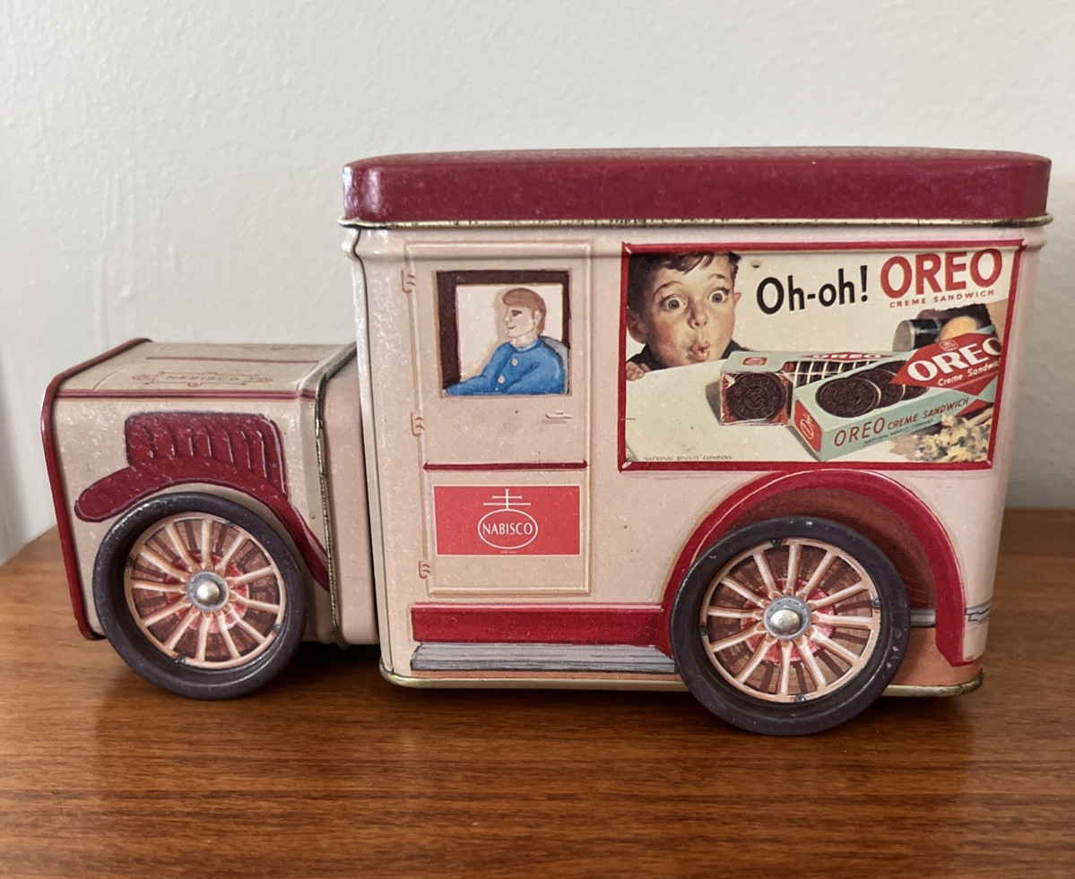 Vintage Nabisco Oreo Cookie Delivery Truck Tin Bristolware 1996 Collectible