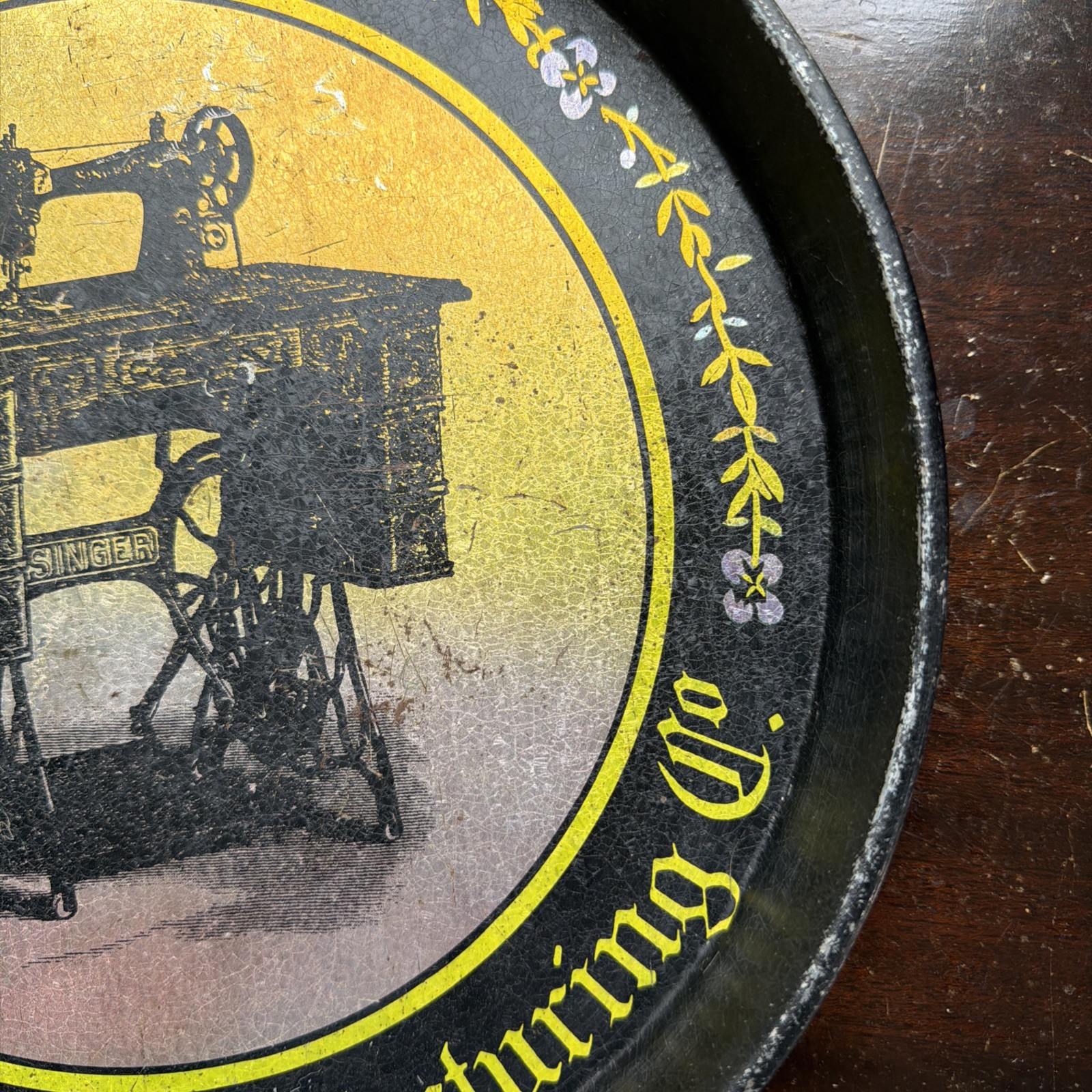 Vintage The Singer Manufacturing Co. Sewing Machine Round Metal Tray