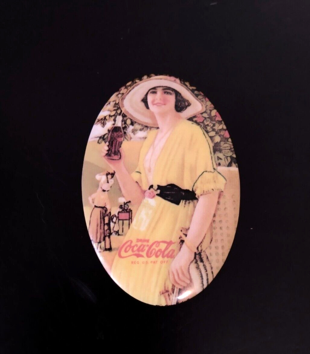 Vintage Coca-Cola Beautiful Victorian Lady Pocket Mirror 3 in by 2 in “As Is”