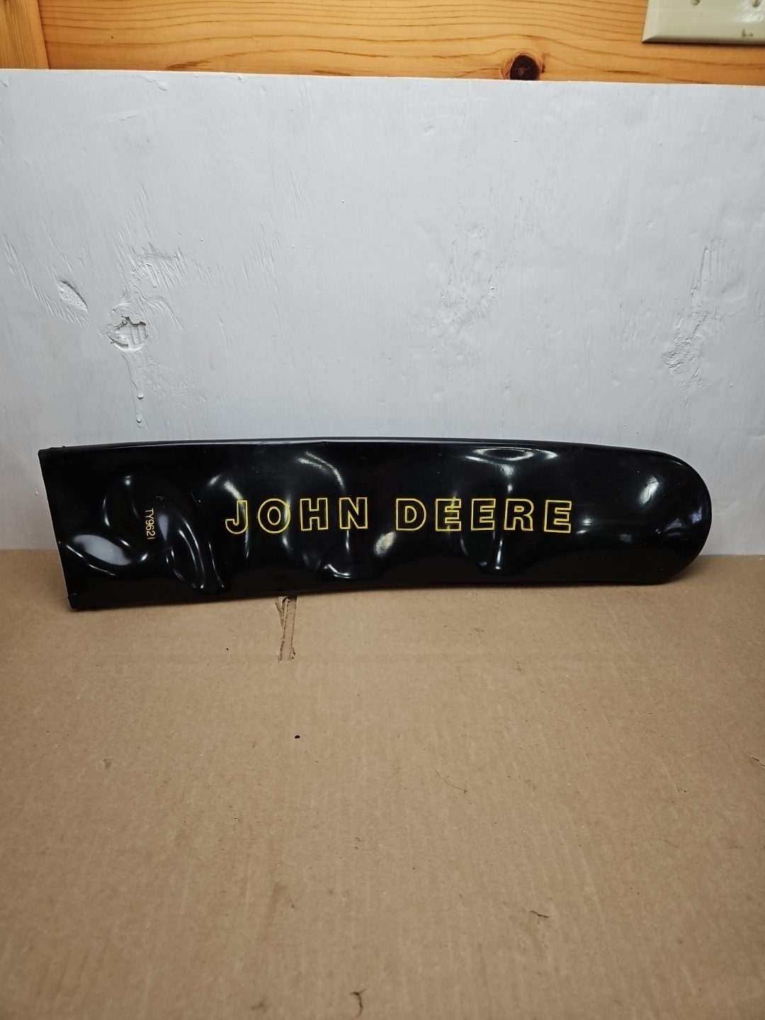 JOHN DEERE 24″ Chainsaw Chain Bar Cover (Part no. TY621) Vintage!