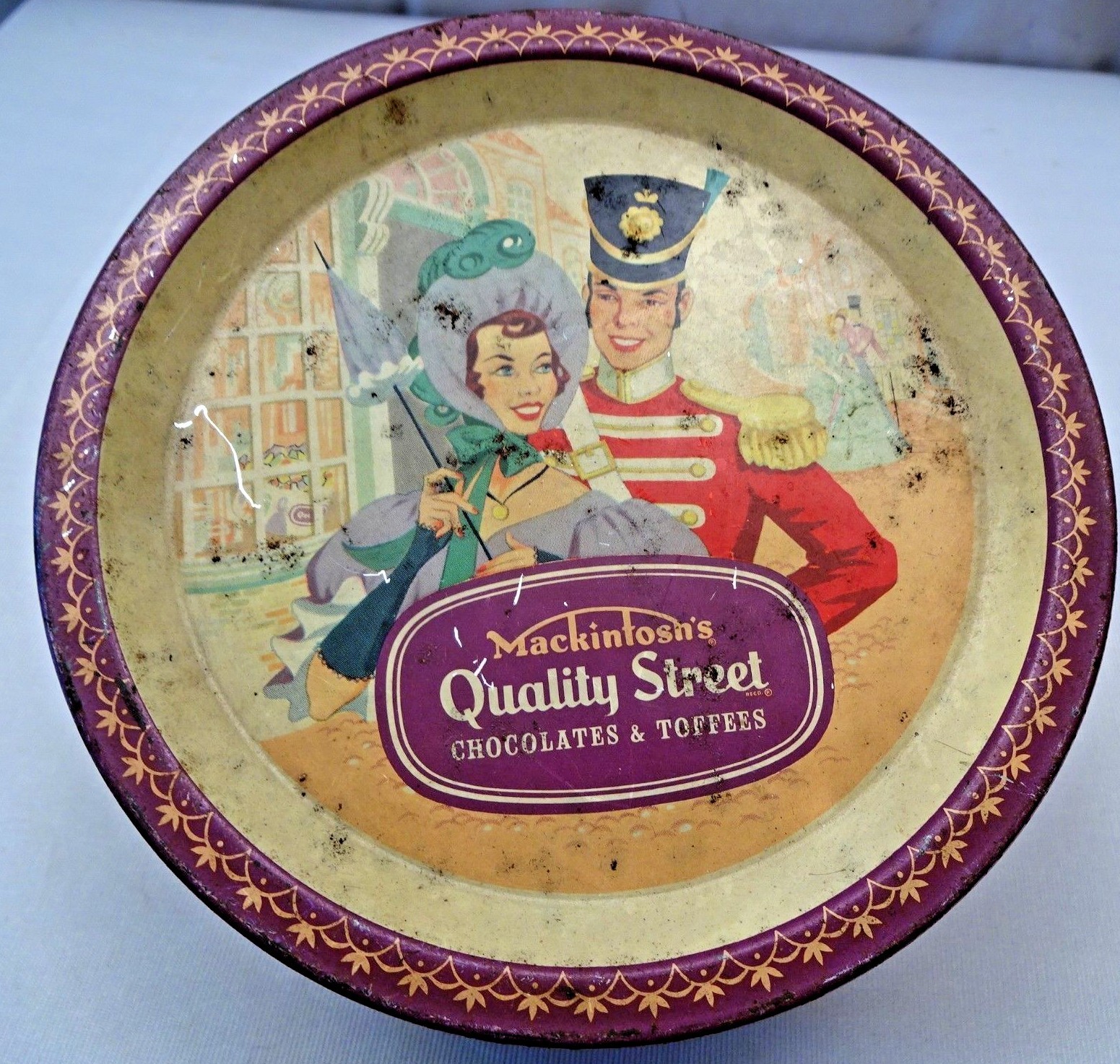 MACKINTOSH’S QUALITY STREET CHOCOLATES ADVERTISE TIN ENGLAND COLLECTIBLES # 3