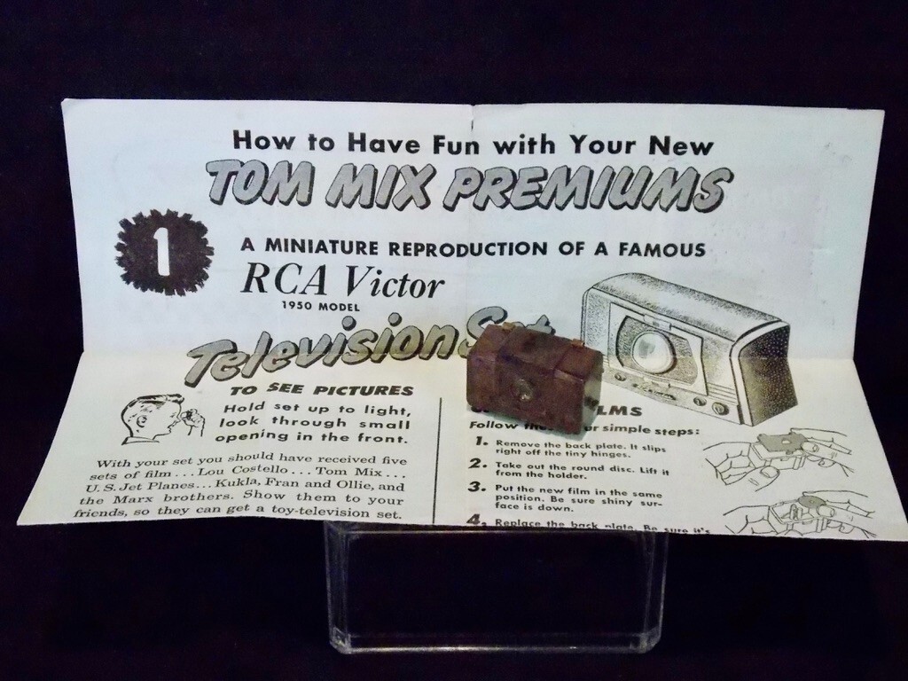 1949 Tom Mix RCA Victor Television Set w/Unused Premiums Catalog Order Sheet