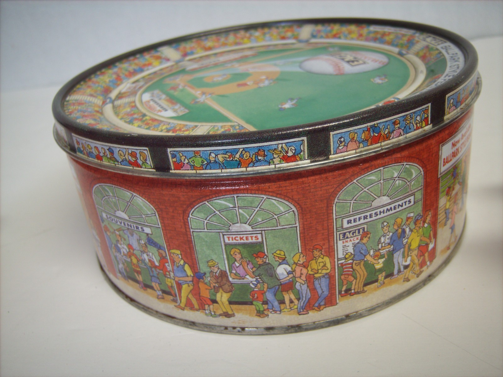 VTG Eagle Peanuts Tin Baseball Stadium Ballpark Graphic Bill McNamee Artist 7×3″